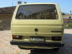 Image 5/40 of Volkswagen T3 Caravelle 2.0 (1987)