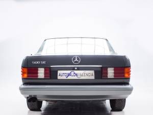 Afbeelding 7/29 van Mercedes-Benz 420 SE (1989)