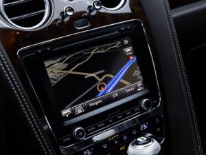 Image 23/26 of Bentley Continental GT (2012)