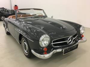 Imagen 3/40 de Mercedes-Benz 190 SL (1961)