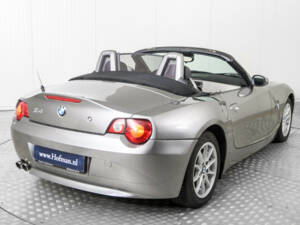 Bild 26/50 von BMW Z4 2.5i (2004)