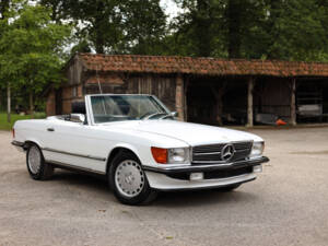 Bild 7/73 von Mercedes-Benz 560 SL (1986)