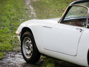 Image 25/34 de Lotus Elan SE (1967)