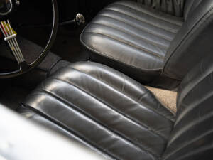 Image 22/47 of BMW 327 (1939)