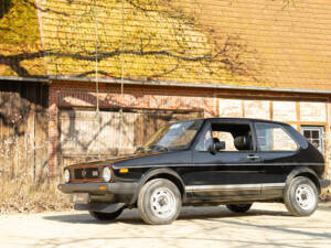 Imagen 2/54 de Volkswagen Golf I GTI 1.6 (1980)