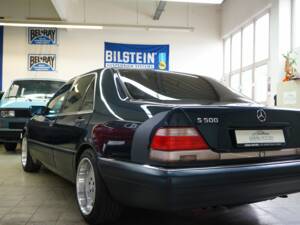 Image 8/37 de Mercedes-Benz S 500 (1996)