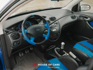 Immagine 27/46 di Ford Focus RS (2003)