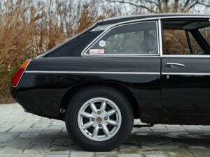 Afbeelding 14/50 van MG MGB GT (1978)