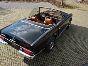 Image 6/29 of Mercedes-Benz 230 SL (1965)
