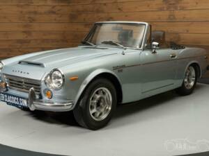 Image 4/19 of Datsun Fairlady 1600 (1969)