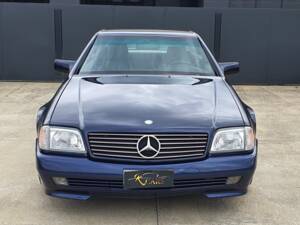 Image 2/43 of Mercedes-Benz SL 320 (1994)