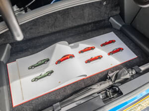 Bild 78/98 von Aston Martin DBS Superleggera Volante (2020)