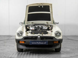 Image 37/50 of MG MGB GT V8 (1975)
