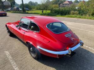 Bild 7/54 von Jaguar E-Type V12 (2+2) (1973)