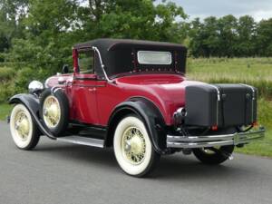 Image 8/22 of Marmon 68 (1929)