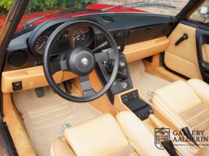 Bild 39/50 von Alfa Romeo 2.0 Spider (1991)