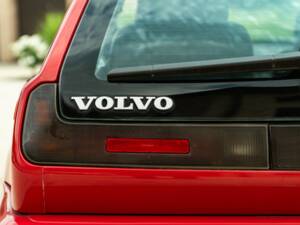 Bild 21/50 von Volvo 480 S (1993)