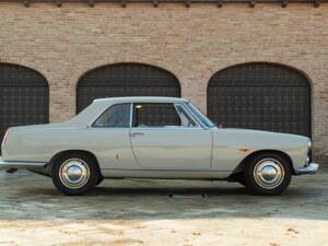 Image 11/50 of Lancia Flaminia Coupe Pininfarina (1961)