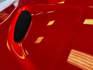 Immagine 32/50 di Ferrari California T (2017)
