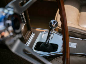 Image 29/50 of Chevrolet Corvette Sting Ray Convertible (1965)