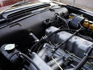 Image 14/50 de Mercedes-Benz 280 SL (1969)