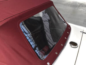 Bild 37/41 von Triumph TR 4A IRS (1965)