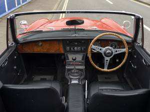 Afbeelding 22/35 van Austin-Healey 3000 Mk III (BJ8) (1964)