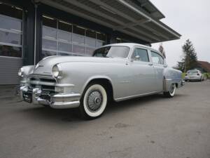 Bild 2/80 von Chrysler Crown Imperial (1953)