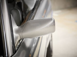 Image 23/77 of Bentley Azure (2001)