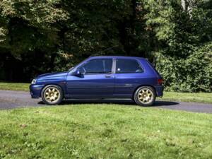 Imagen 13/49 de Renault Clio I Williams (1994)