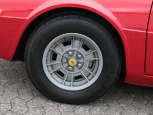Image 20/95 of Ferrari Dino 308 GT4 (1974)
