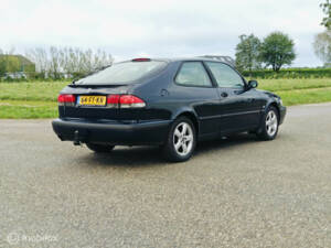 Bild 9/31 von Saab 9-3 2.0i (2000)