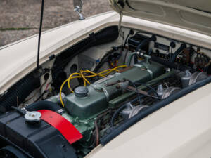 Image 30/35 of Austin-Healey 3000 Mk II (BT7) (1962)