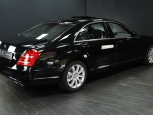 Image 5/78 de Mercedes-Benz S 600 L (2010)