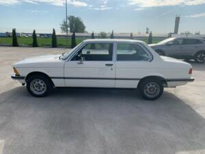 Image 2/5 of BMW 320&#x2F;6 (1978)
