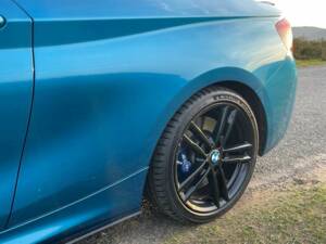 Image 15/50 de BMW M235i (2019)