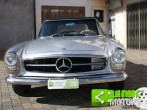 Image 3/10 of Mercedes-Benz 230 SL (1967)