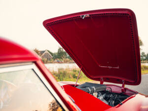 Bild 18/19 von FIAT 8V (1953)