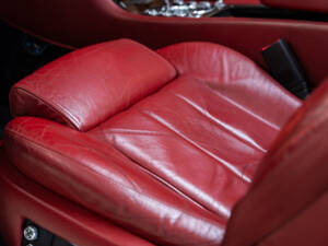 Immagine 31/45 di Bentley Azure (2007)