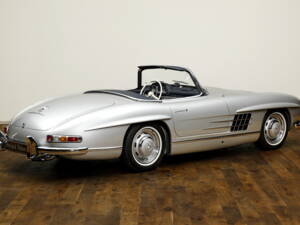 Image 5/30 of Mercedes-Benz 300 SL Roadster (1961)