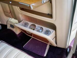 Immagine 27/40 di Rolls-Royce Flying Spur (1900)