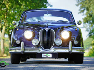 Bild 2/46 von Jaguar Mk II 3.8 (1962)