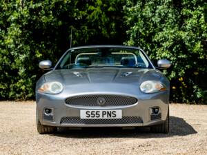 Image 18/50 de Jaguar XKR (2007)