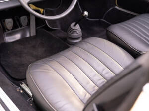 Image 21/62 of Porsche 911 2.4 T (1973)