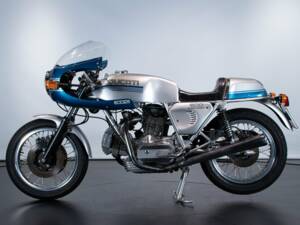 Immagine 1/50 di Ducati DUMMY (1977)