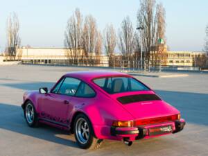 Image 30/94 of Porsche 911 Carrera 3.0 (1976)