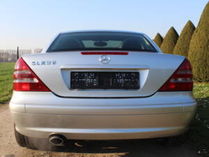 Image 4/52 of Mercedes-Benz SLK 320 (2000)