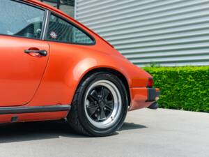Imagen 13/41 de Porsche 911 SC 3.0 (1982)