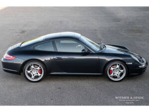 Image 8/34 of Porsche 911 Carrera S (2005)
