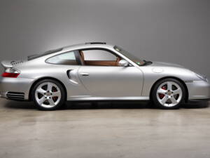 Immagine 5/29 di Porsche 911 Turbo (2004)